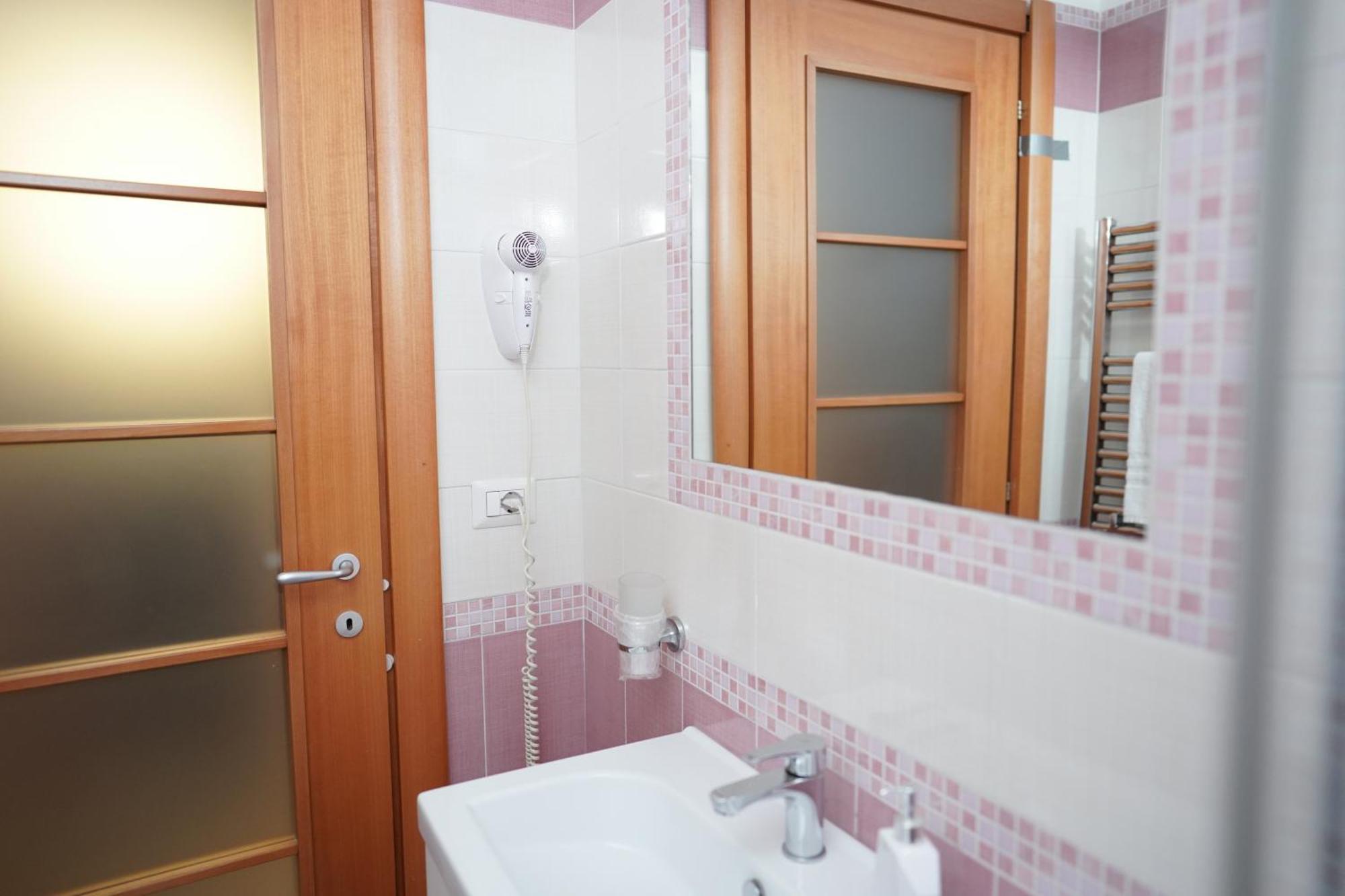 ナポリ Duomo Street Bed & Breakfast 部屋 写真
